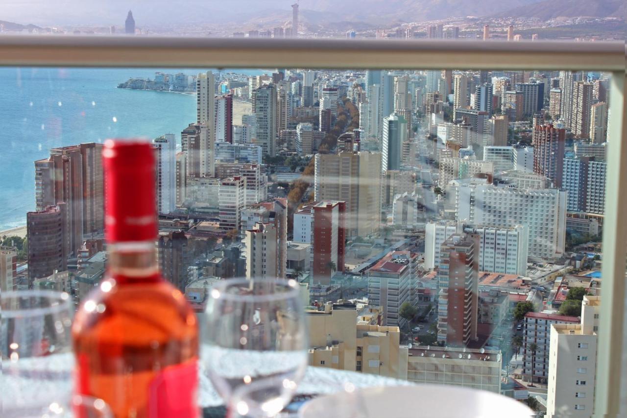 Skyline 26 Stunning Sea Views From A 2-Bedroom Apartment On The 26Th Floor Benidorm Extérieur photo