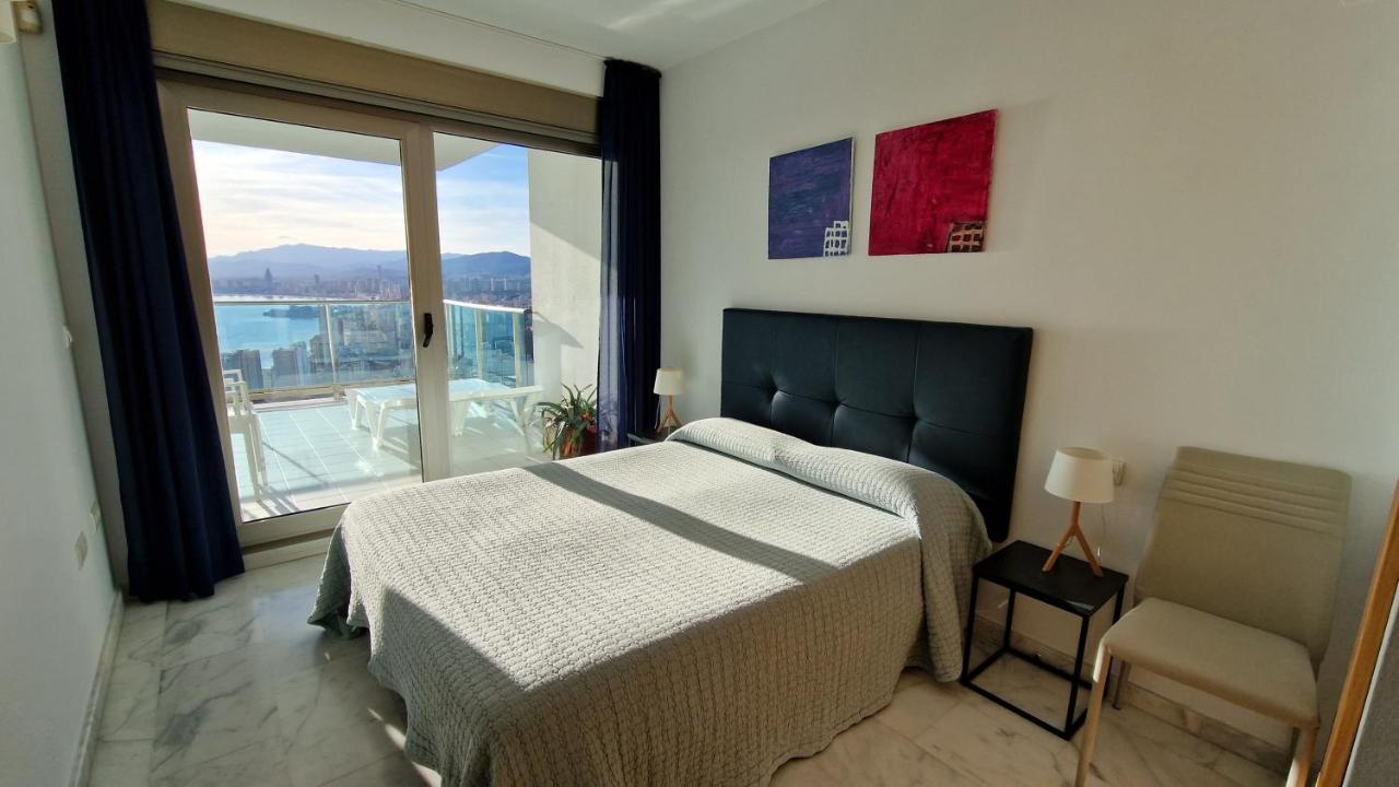 Skyline 26 Stunning Sea Views From A 2-Bedroom Apartment On The 26Th Floor Benidorm Extérieur photo